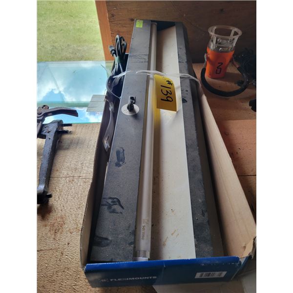 Oil lantern, florescent light & qty of various lights