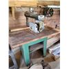 Image 1 : DeWalt 770 radial arm saw