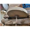 Image 2 : Old grindstone