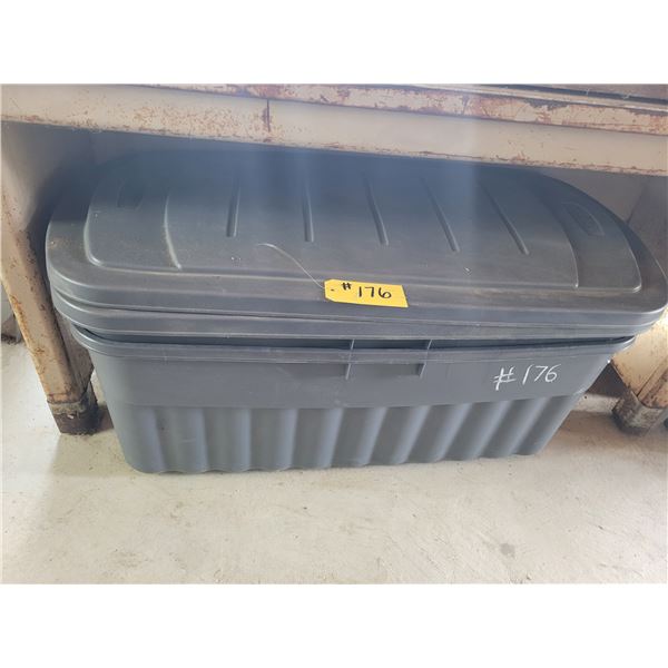 Rubbermaid tub. Grey.