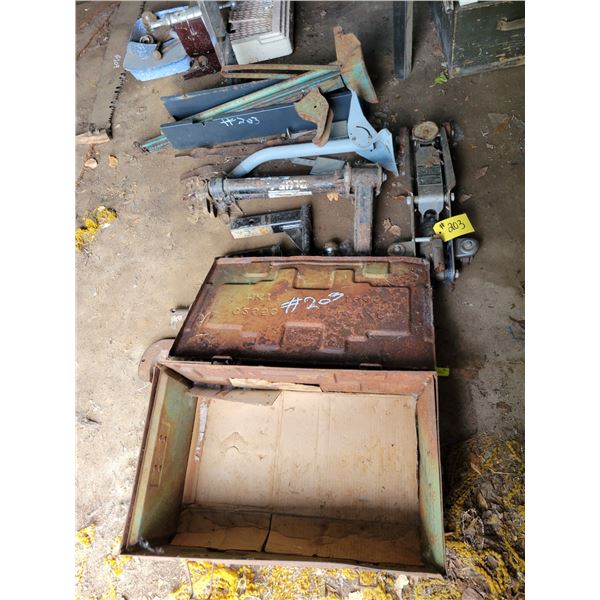 Floor jack, qty of hitches & metal chest