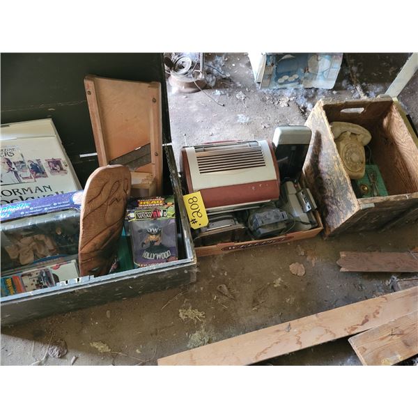 Pictures, old telephone, old toaster, speaker, camera, radio, cabbage slicer etc.