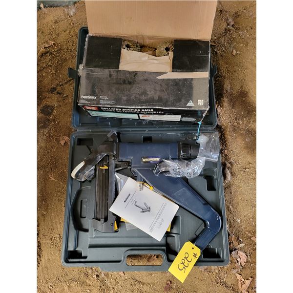 New floor staple gun c/w box of staples