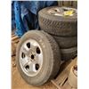 Image 1 : 4- 235/65R17 Tires c/w rims