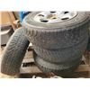 Image 4 : 4- 235/65R17 Tires c/w rims