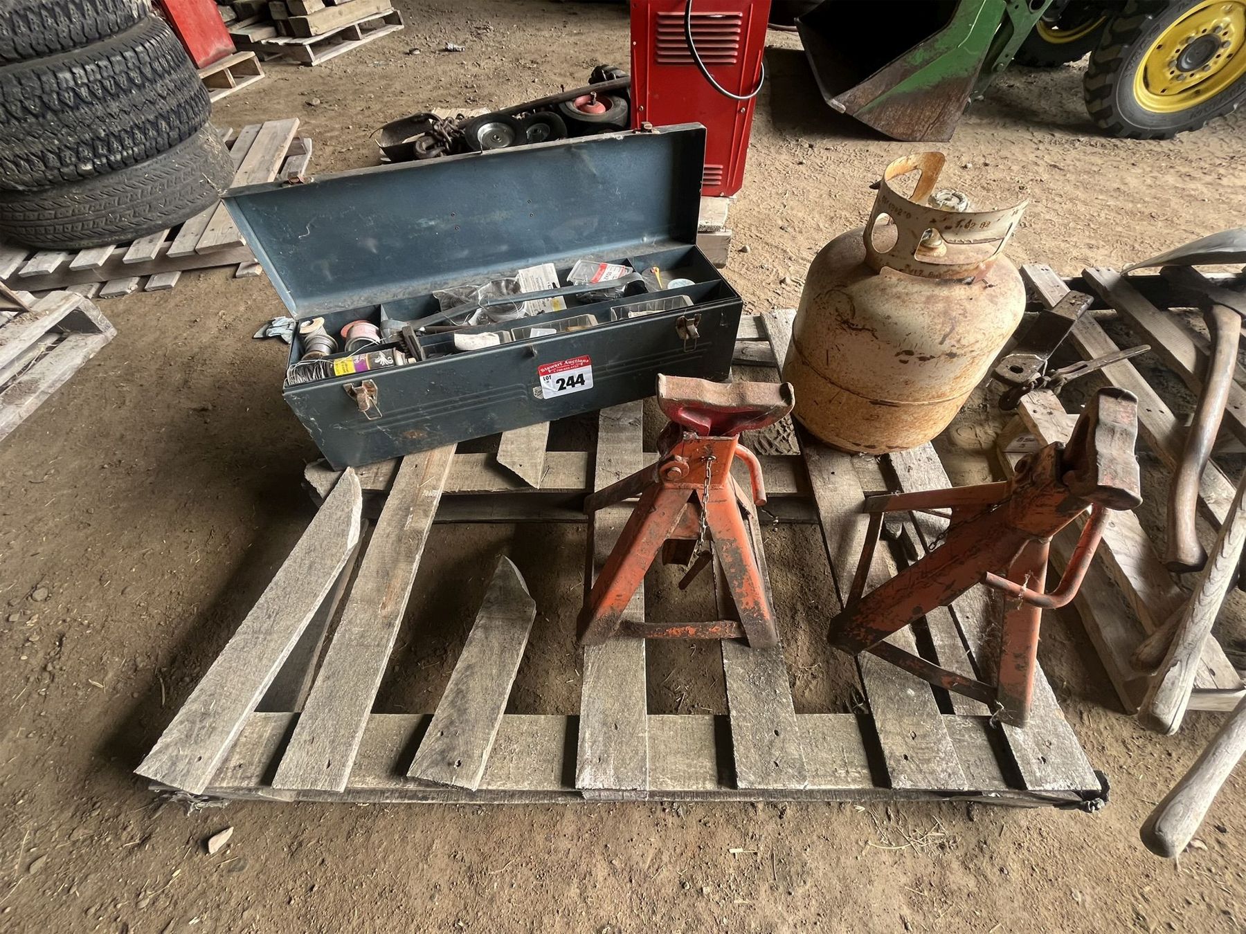 Tool Box, 2 Jack Stands, Propane Tank