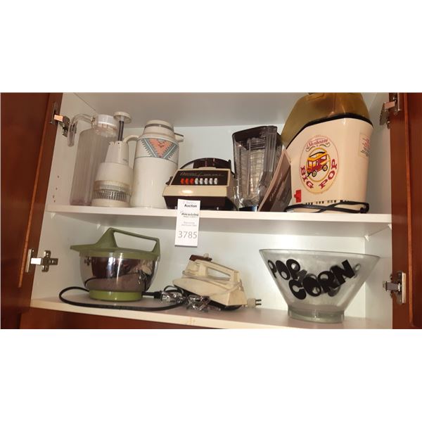 Vintage Kitchen Aplliances A