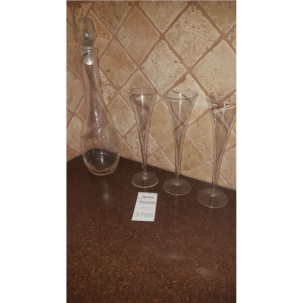 Glass Decanter, Glasses A