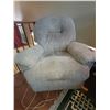 Image 6 : Recliner Chair C