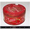 Image 1 : VINTAGE MASTER MASON TOBACCO TIN