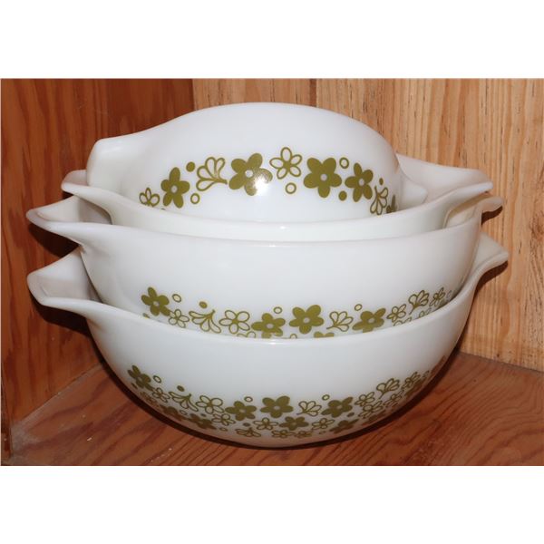 PYREX FOUR PIECE SET OF MIXING BOWLS