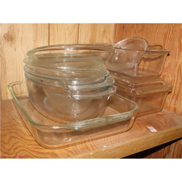 PYREX 9 PIECE BAKING DISH LOT