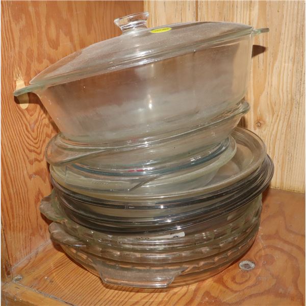 PYREX AND ANCHOR HOCKING BAKING GLASSWARE LOT
