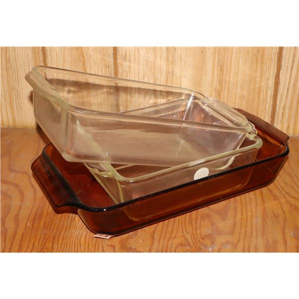 FIREKING GLASS CAKE PANS (BROWN GLASS INCLUDED)