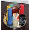 Image 1 : TRAY OF MISCELLANEOUS ITEMS, FLASHLIGHTS,