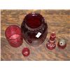 Image 2 : BUNDLE OF ASSORTED RED GLASS PIECES
