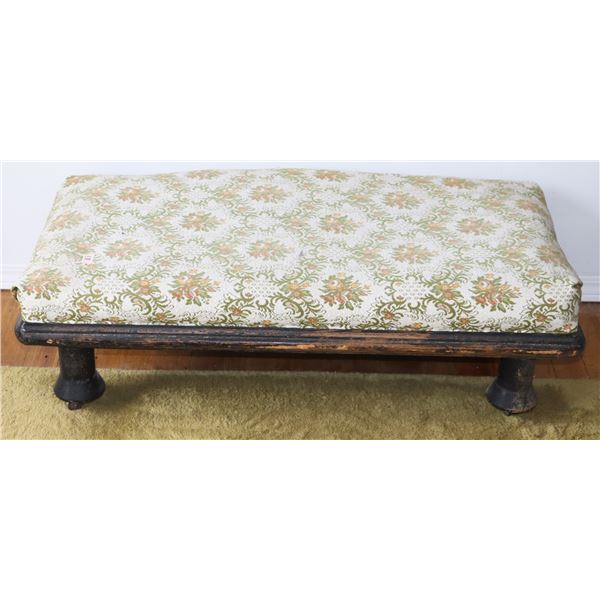 VINTAGE/ ANTIQUE STOOL