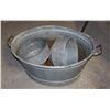 Image 1 : VERY LARGE GALVANIZED WASH TUB WITH TWO