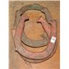 Image 1 : HORSE SHOE GAME SET, 4 HORSE SHOES ONLY