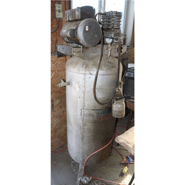 CAMPBELL HAUSFELD LARGE AIR COMPRESSOR
