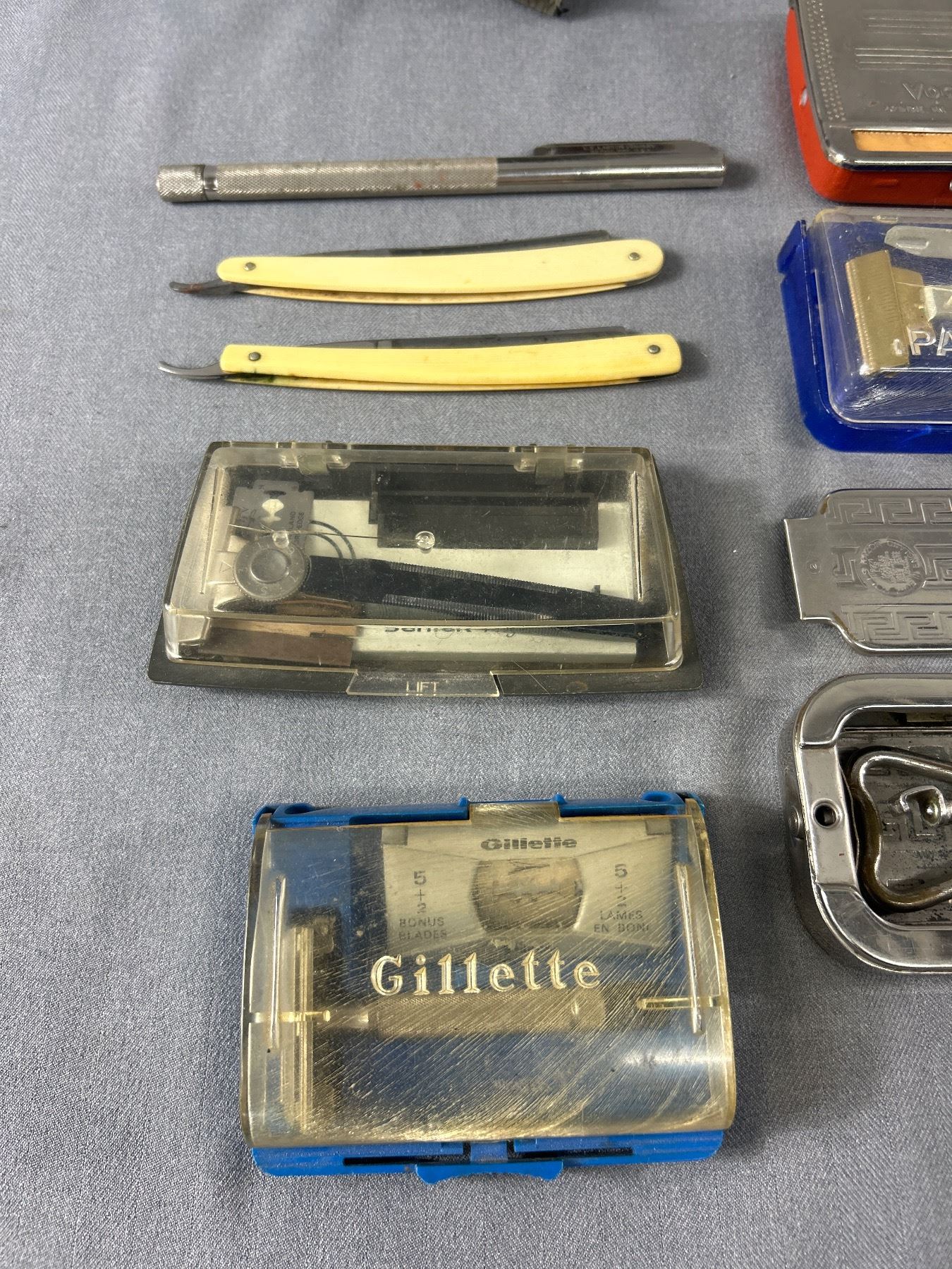 Old Razor Set Lot Of Vintage Razors/Sets - Gillette, Schick & More