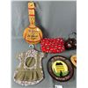 Image 2 : Lot Of Assorted Kitchen Items - Wood Recipe Box, Tea Cozies w/Tea Pot, Signs & More