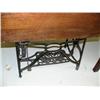 Image 3 : Franklin tredle sewing machine, Quarter Sawn oak with 6 drawers (2)