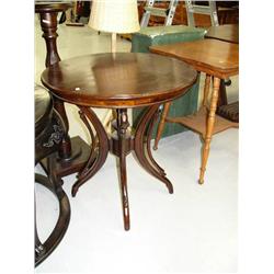 27" mahogany lamp table - new (2)