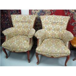 Pair of American arm chairs with Queen Anne legs (173)