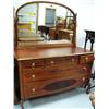 Image 1 : Outstanding American mahogany, queen Anne legged, 5 drawer dresser with mirror (2)