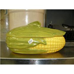 12" corn shaped casserole dish made by Shawnee Pottery (190)
