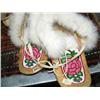 Image 2 : Beautiful pair of dance mukluks and pair of beaded moccasins (187)