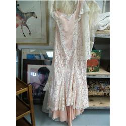 Beautiful white lace and beaded dress (2)
