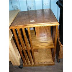 Revolving oak bookcase(185)