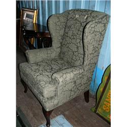 Queen Anne legged winged back chair (193)
