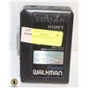 Image 1 : VINTAGE SONY WALKMAN