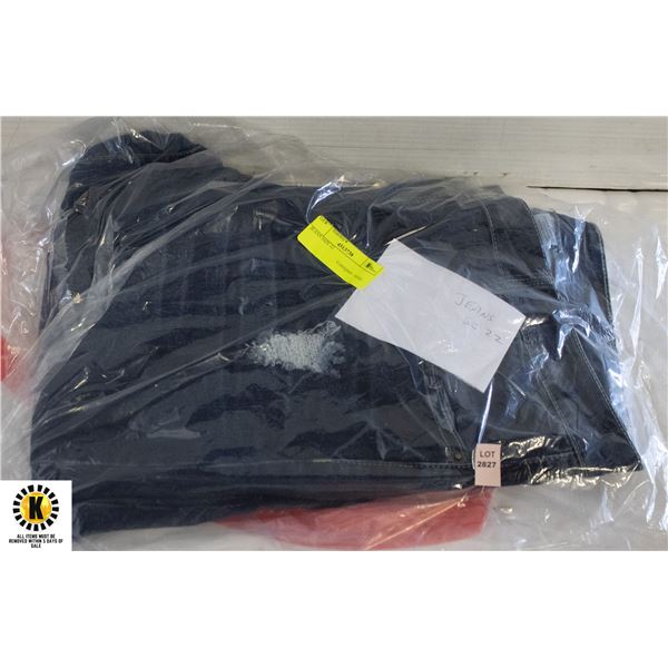 JEANS SIZE 22