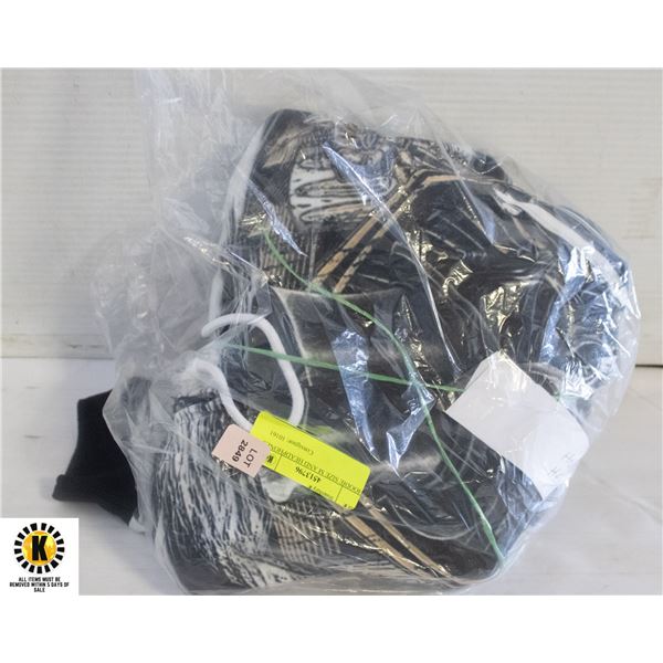 HOODIE SIZE M AND HEADPHONES