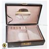 Image 1 : LARGE BEAUTIFUL JEWELRY BOX - ESTATE