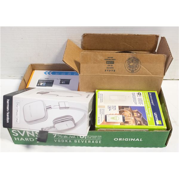 SOHO PORTABLE HEADPHONES, USB 3.0 SWITCH,