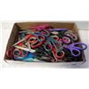 Image 1 : LOT OF 35 HEAVY DUTY SCISSORS