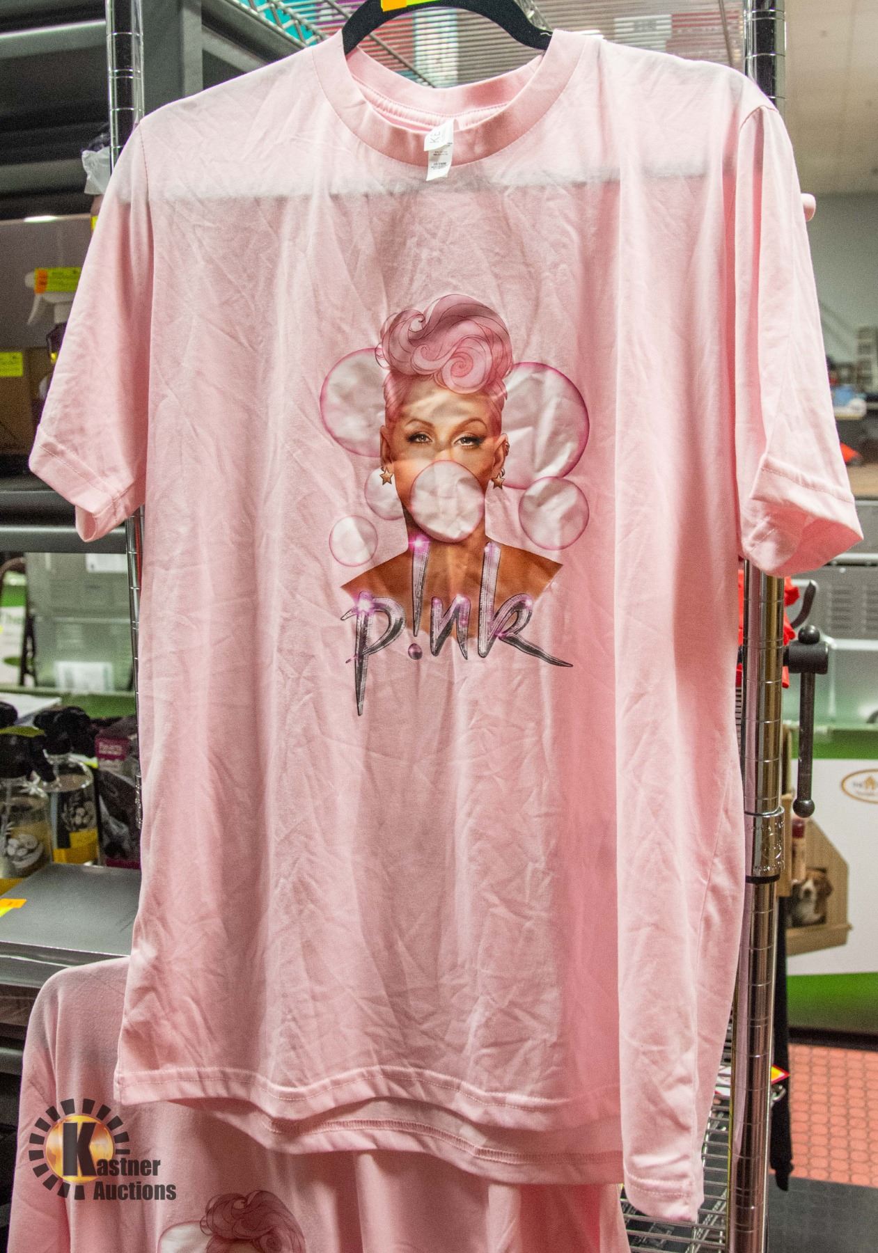 NEW PINK SUMMER CARNIVAL 2024 TOUR TSHIRT ON A