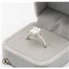 Image 2 : #270-HAND SET 2.00 CT PRINCESS CUT MOISSANITE STON
