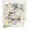 Image 1 : NEW DOUBLE/QUEEN 3 PIECE QUILT SET - REVERSIBLE