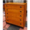 Image 1 : BEDROOM 5 DRAWER WOODEN DRESSER