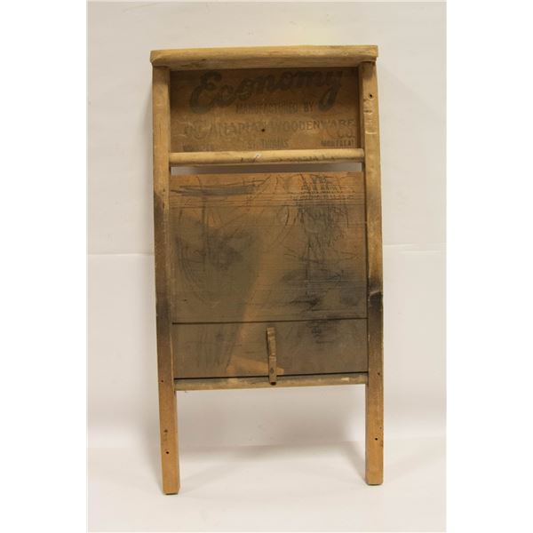 VINTAGE ECONOMY WASHBOARD