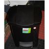 Image 1 : STEP GARBAGE CAN