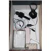 Image 1 : FLAT OF ASSORTED ELECTRONICS INCLUDES