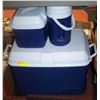 Image 1 : 3 PIECE RUBBERMAID COOLER SET