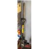 Image 1 : PAIR OF SHOVELS